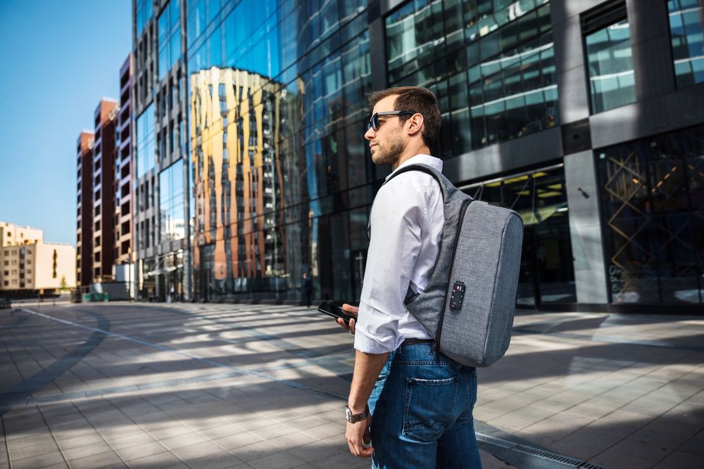 Рюкзак с потайным карманом inGreed, серый-8