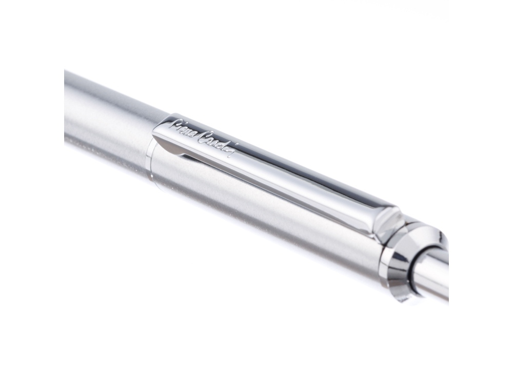 Ручка шариковая Pierre Cardin GAMME Classic. Цвет - серебристый. Упаковка Е-3