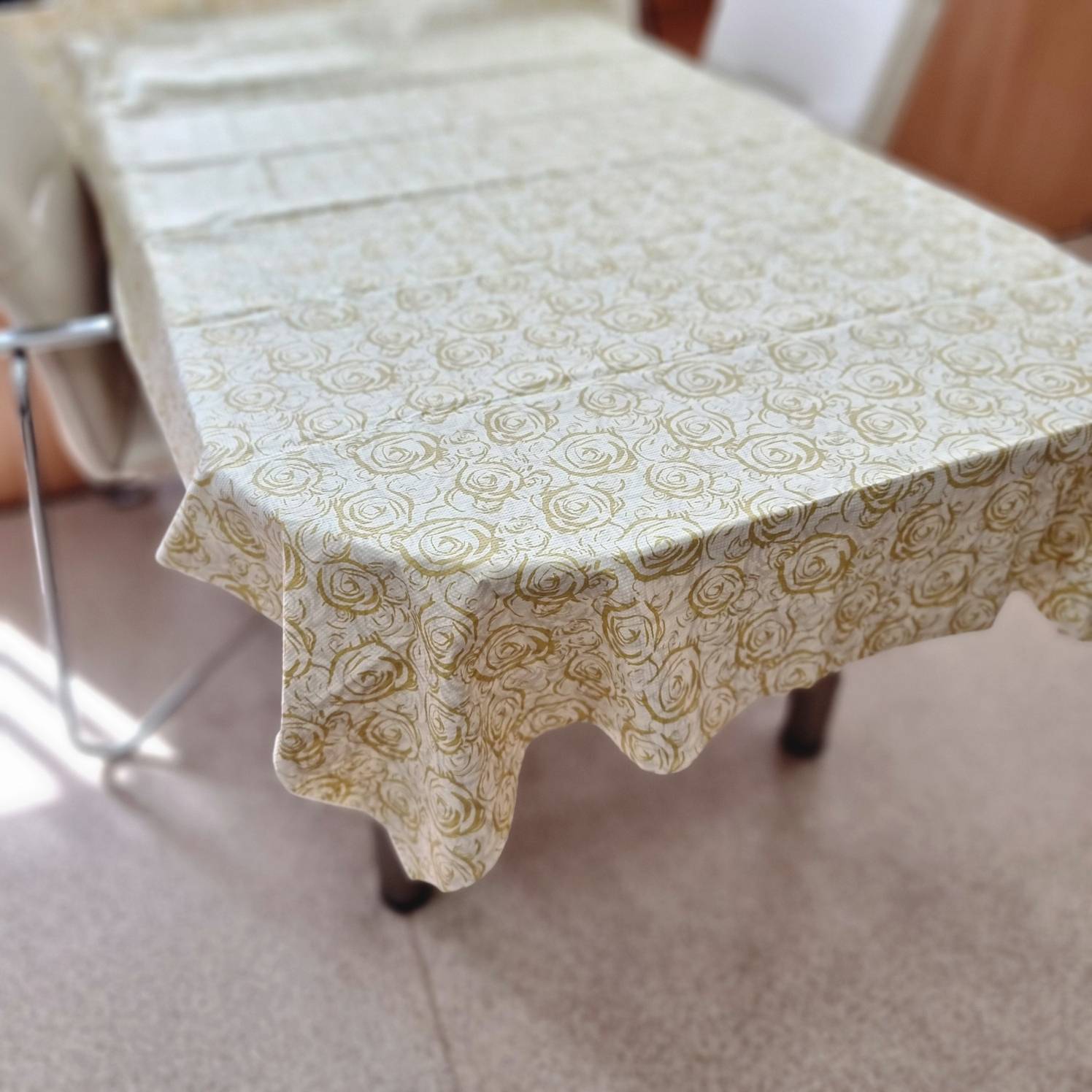 Биоразлагаемая скатерть, Бело-золотой-0