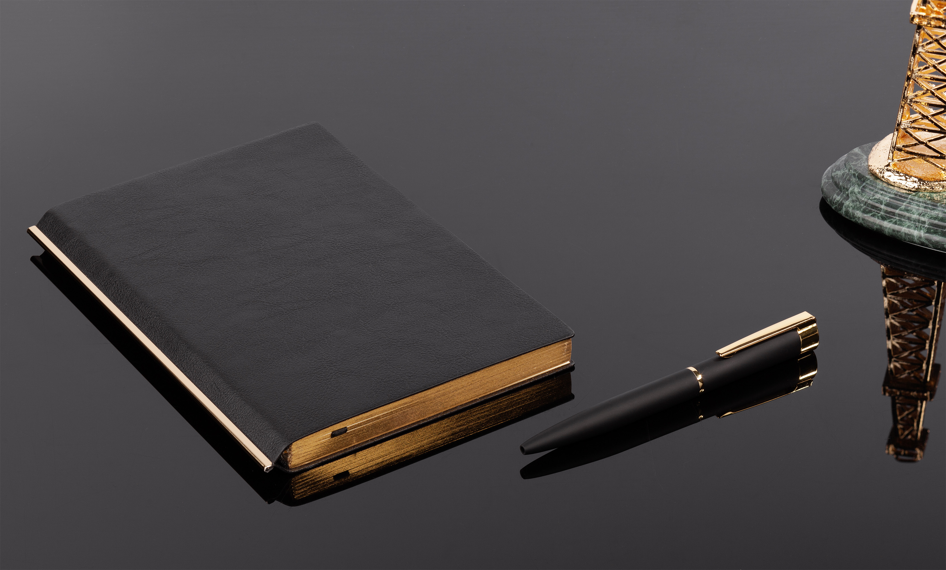 Ежедневник недатированный "Аскона", А5-5