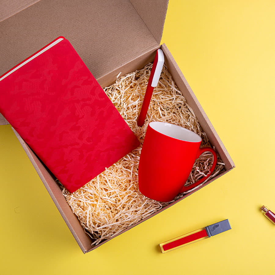 Набор подарочный RUBY BABE: бизнес-блокнот, ручка, кружка, коробка, стружка, красный, красный-2