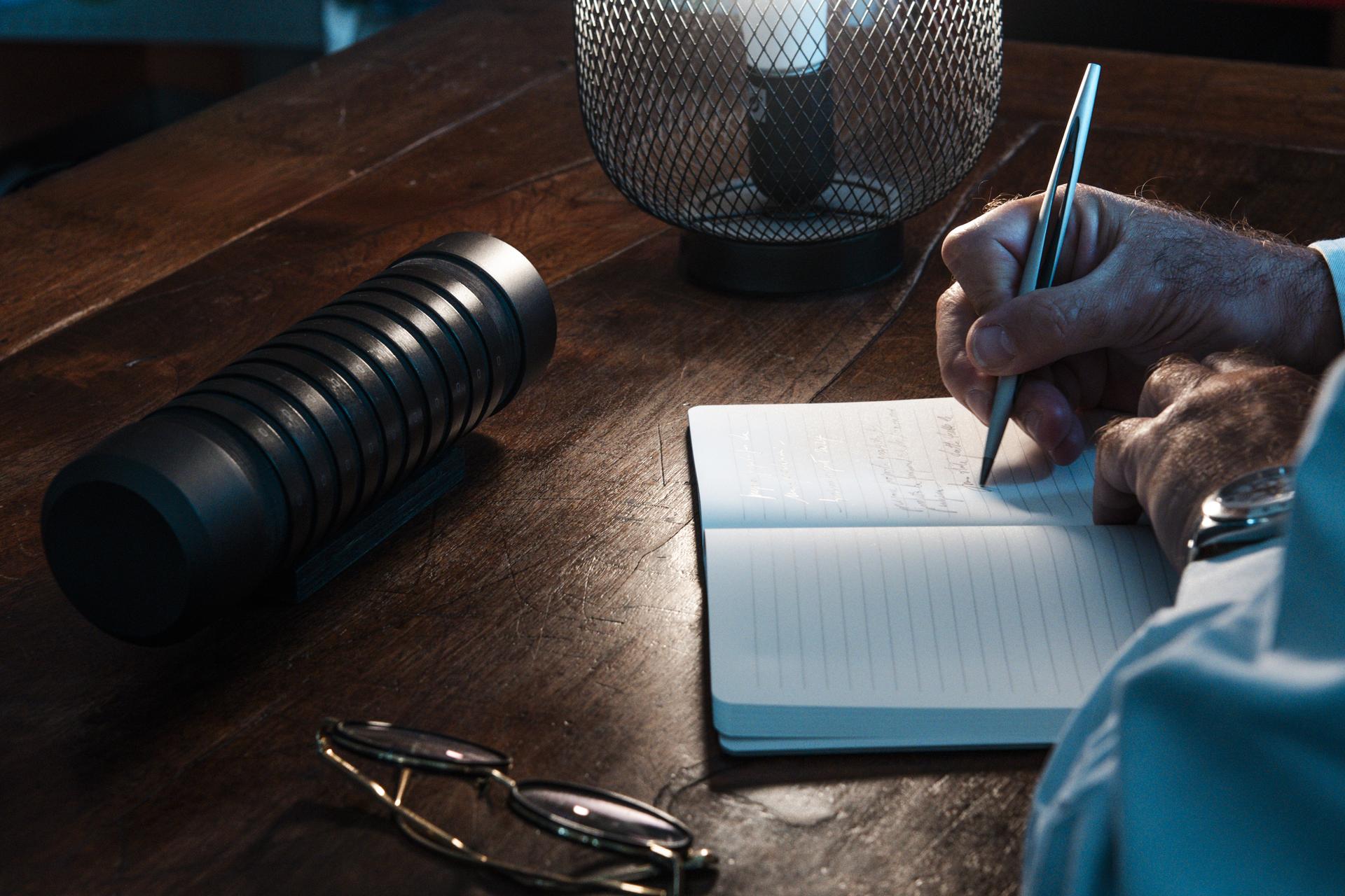 Набор Pininfarina TIME CAPSULE 2023 Limited Edition футляр с шифром и вечная ручка Aero-9