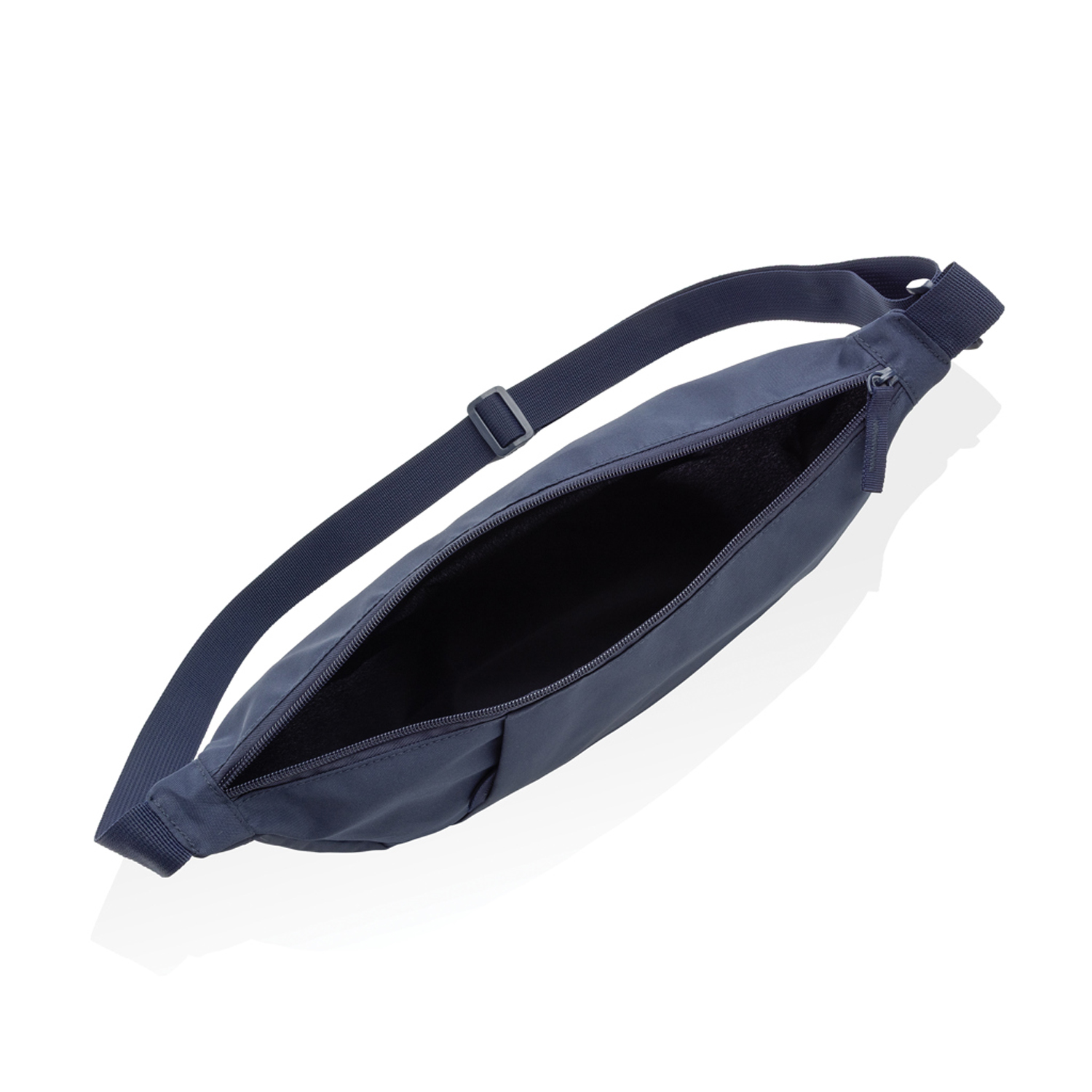 Сумка Crescent XL из rPET AWARE™-2