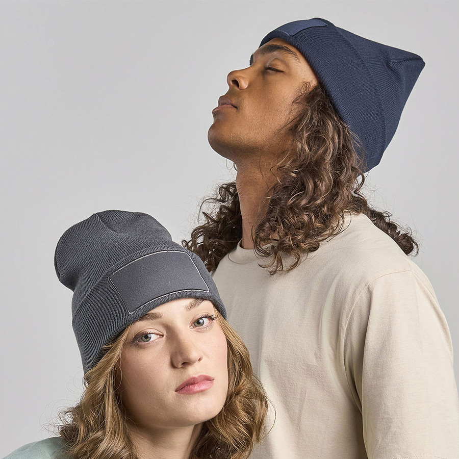 Шапка вязаная  двойная Wind-S с патчем, красный-1