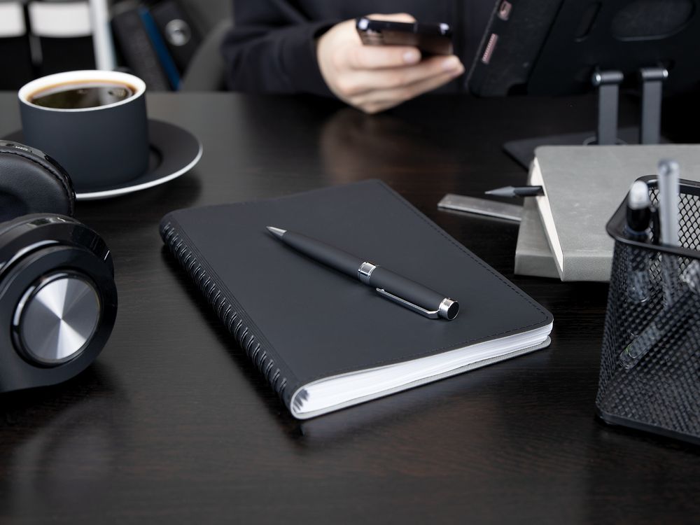 Ручка шариковая Broad Ring Soft Touch, темно-синяя-2