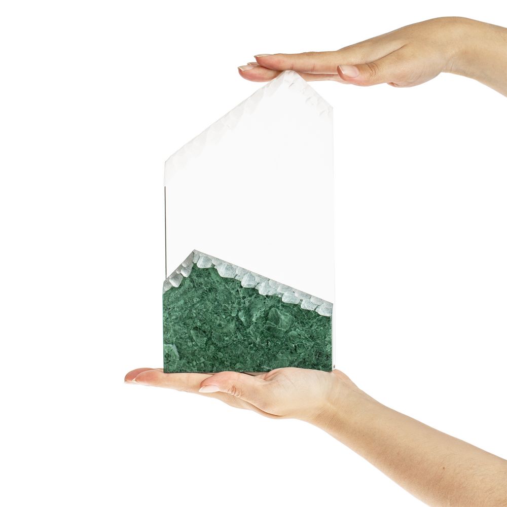 Стела Clifftop-2