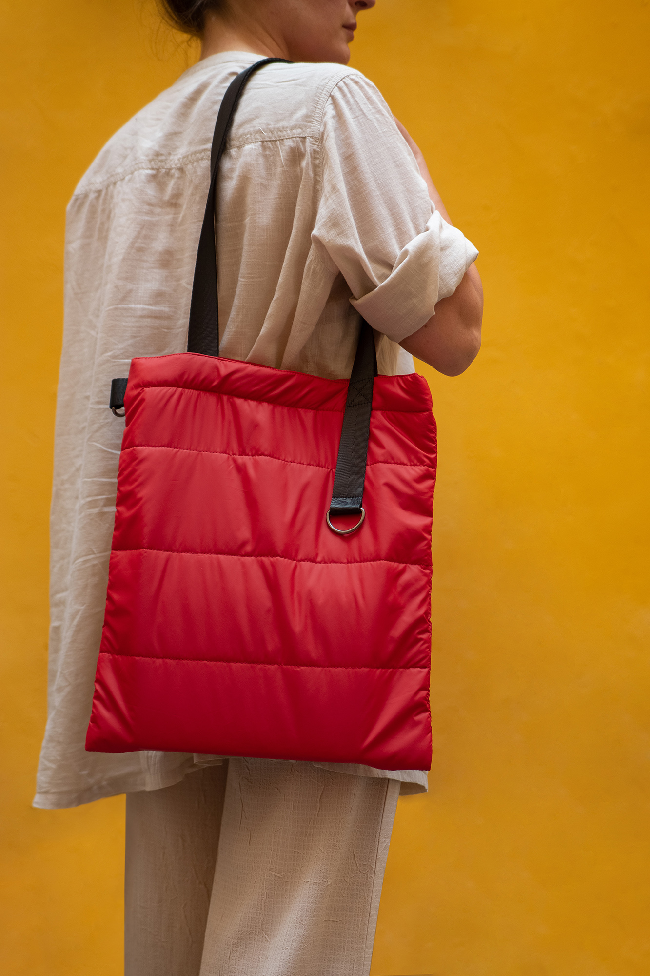 Шоппер Superbag Bubble, с магнитной кнопкой (красный с черным)-8