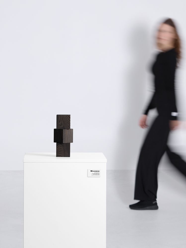 Стела Woodwise-6