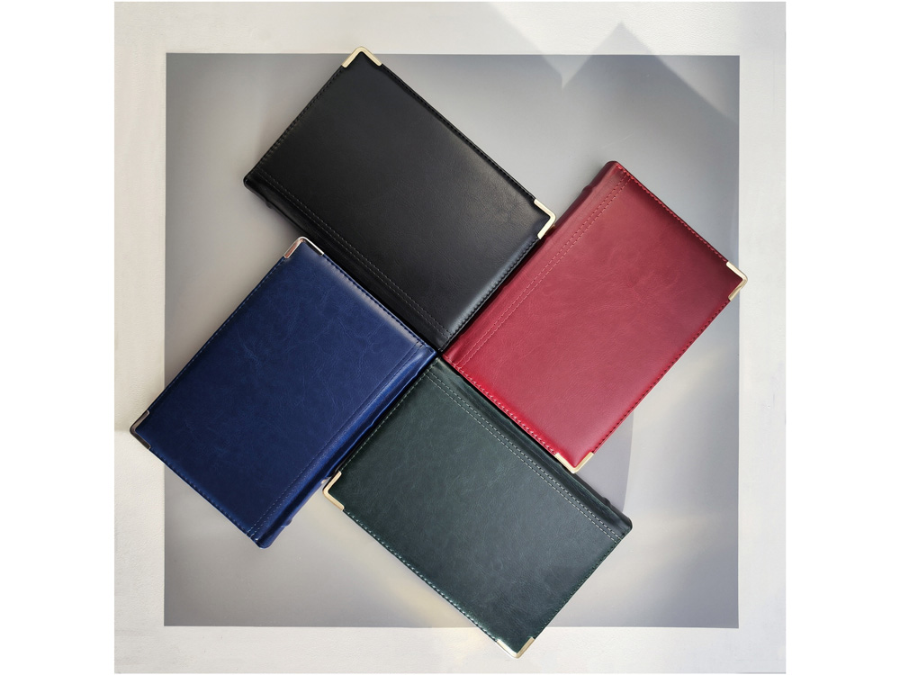 Ежедневник А5 полудатированный Boss, бордовый-15