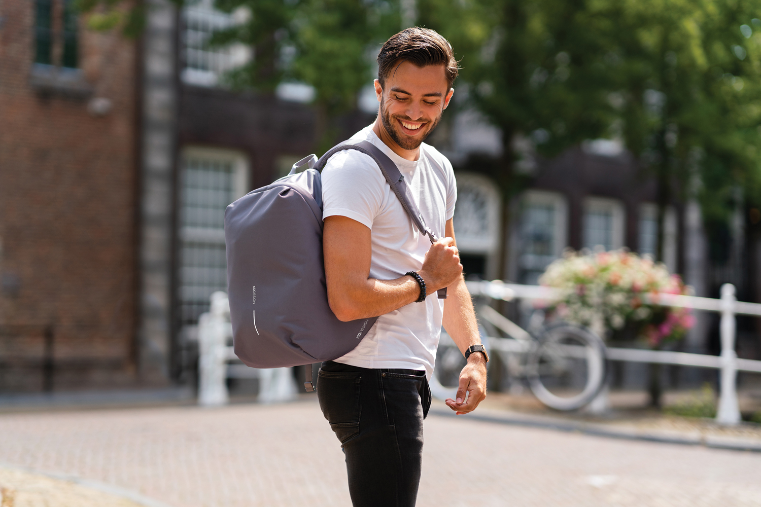 Антикражный рюкзак Bobby Soft-18