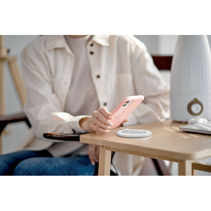 Зарядное устройство б/п, белый-1