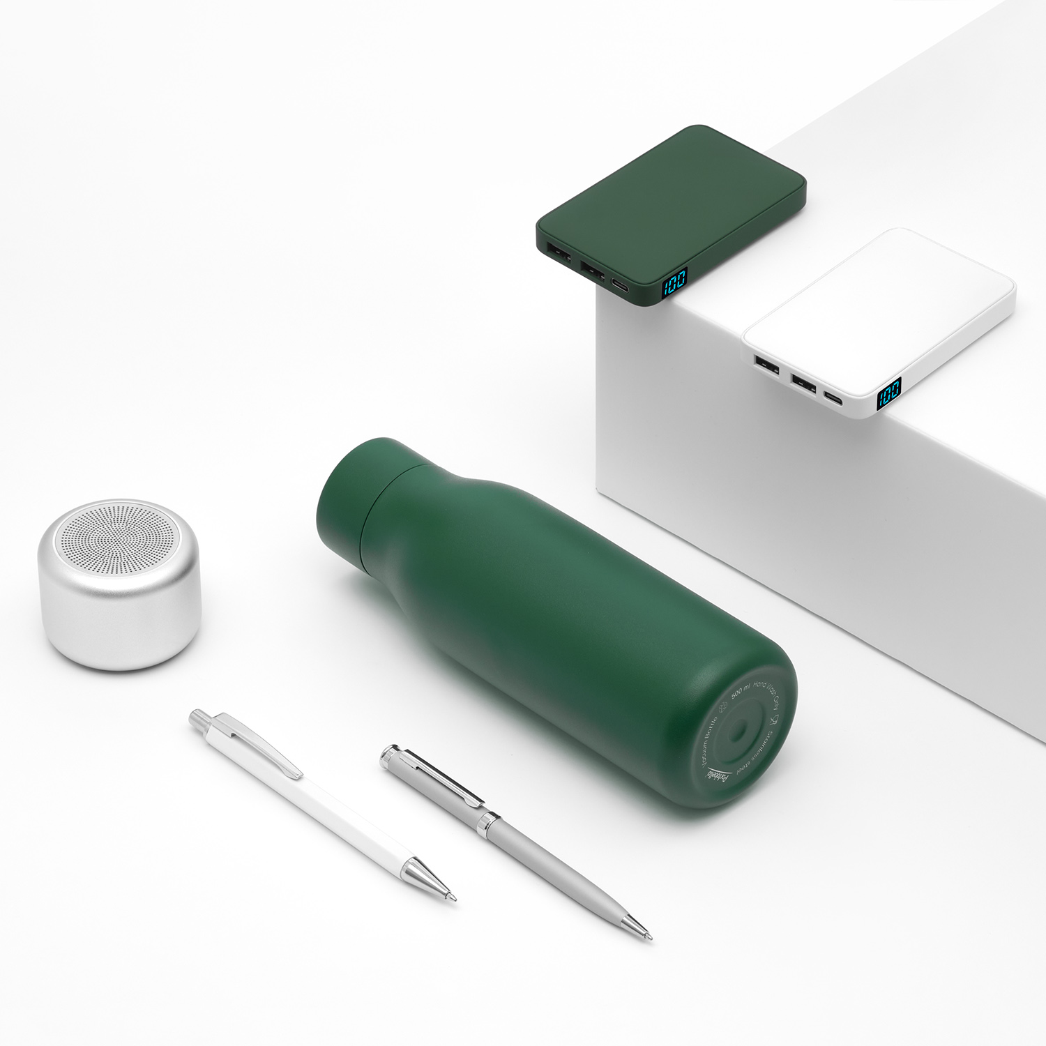 Беспроводная колонка Passion 80dB 600 mAh (Bluetooth 5.0), серебряная-9