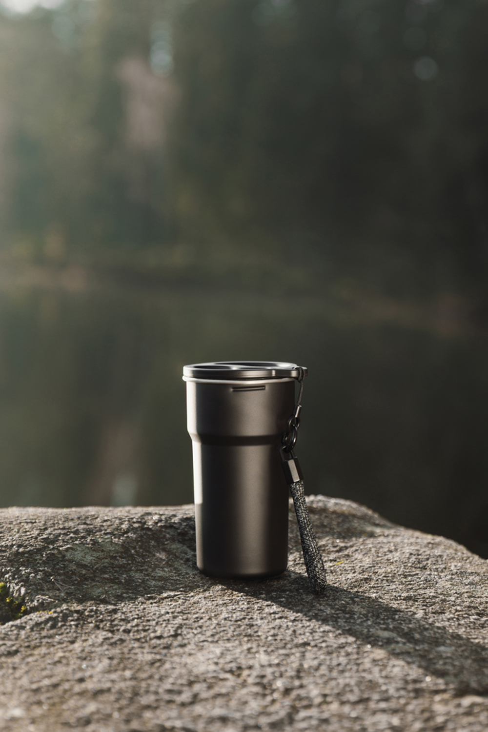 Термокружка VINGA Parks в комплекте с 4 кружками из нержавеющей стали-8