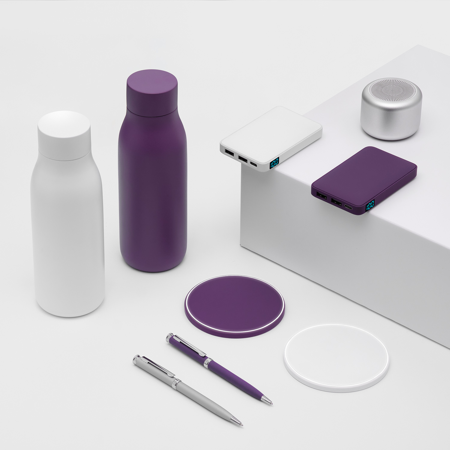 Внешний аккумулятор с подсветкой Анкор (Ancor) 5000 mAh, фиолетовый-10