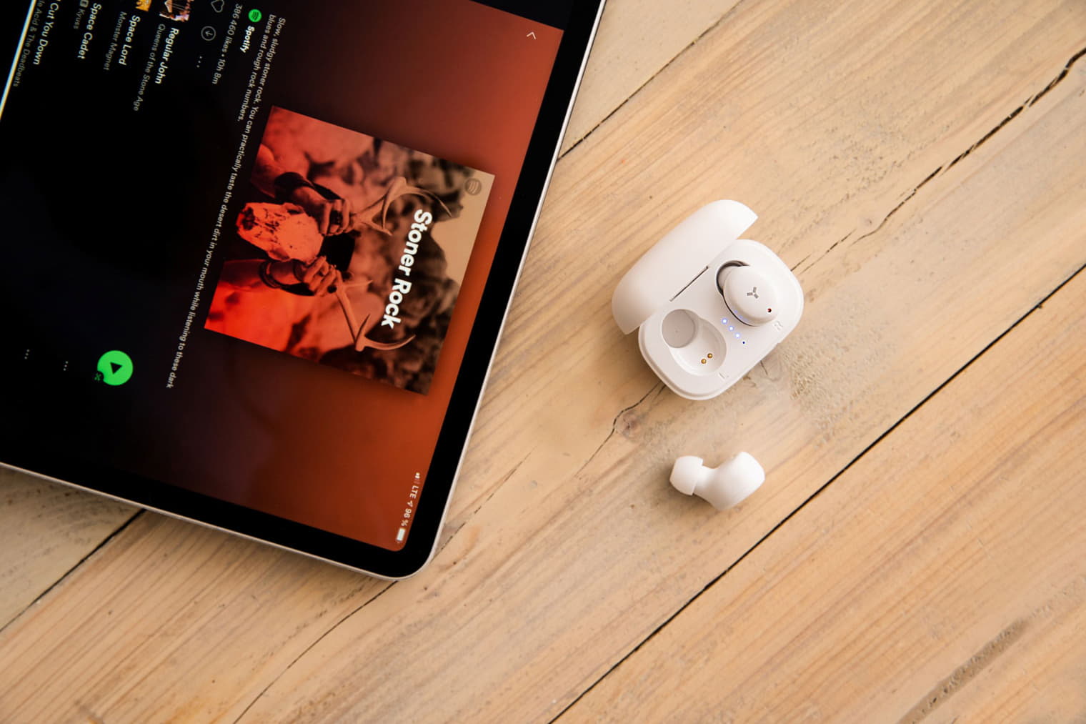 Беспроводные наушники ACCESSTYLE FLAME TWS, белые                                  , белый-3