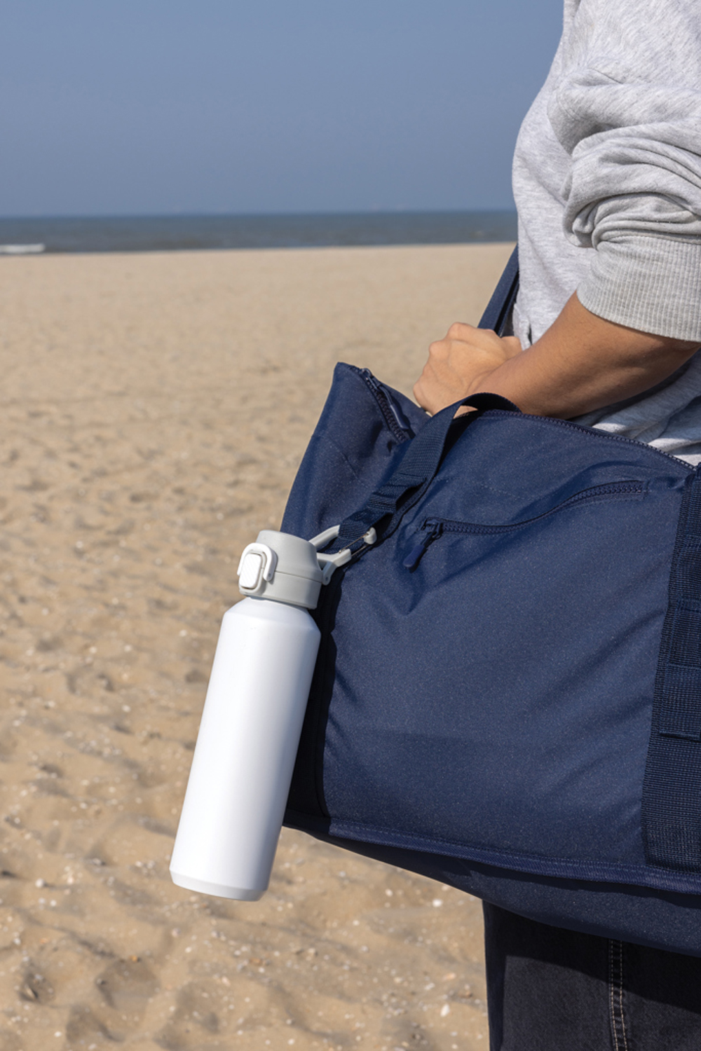 Спортивная бутылка Via из переработанной стали RCS с карабином, 600 мл-11