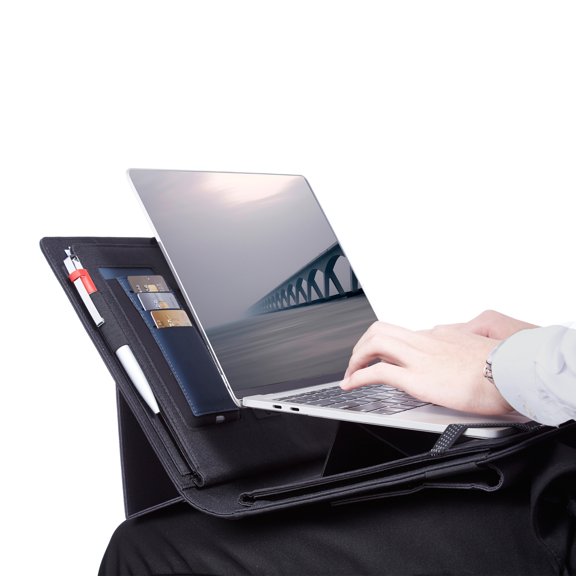 Мобильный офис с беспроводным зарядным устройством 5000 mAh-5