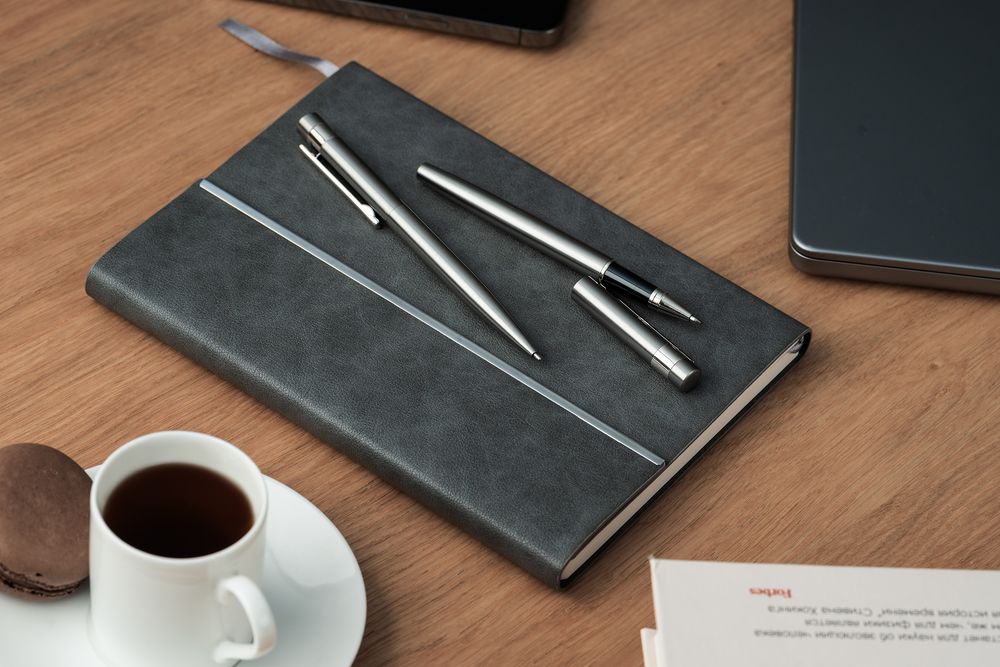 Ежедневник Petrus Flap, недатированный, серый-4