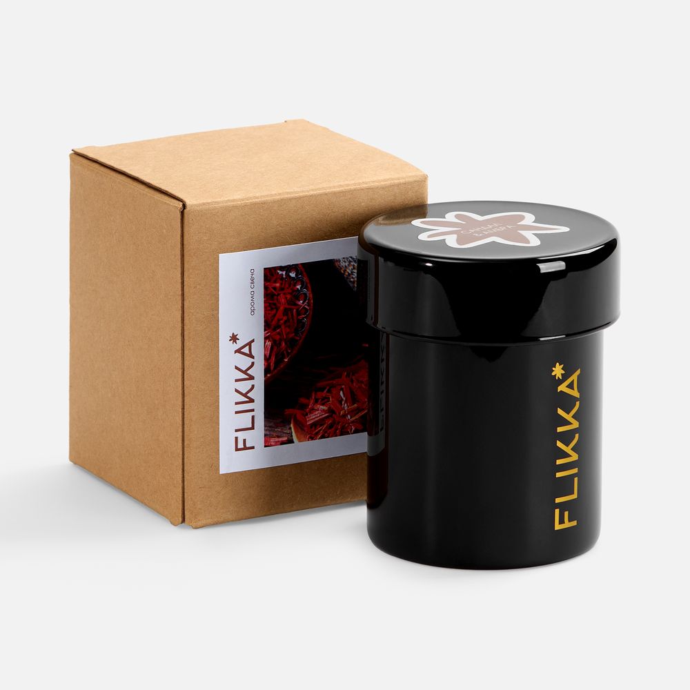 Ароматическая свеча Flikka, сандал и амбра, черная-4