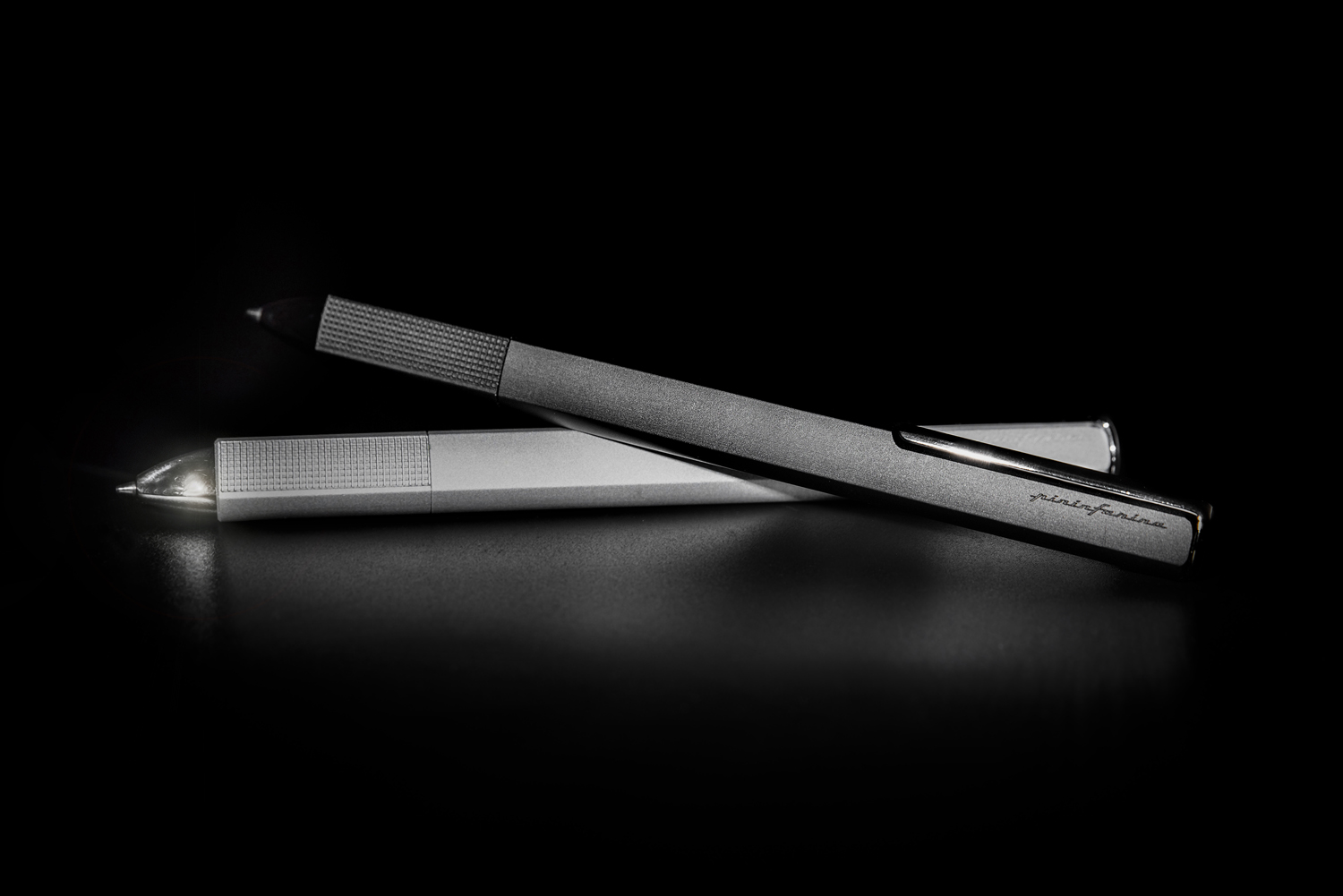 Шариковая ручка PININFARINA PF One BLACK-17