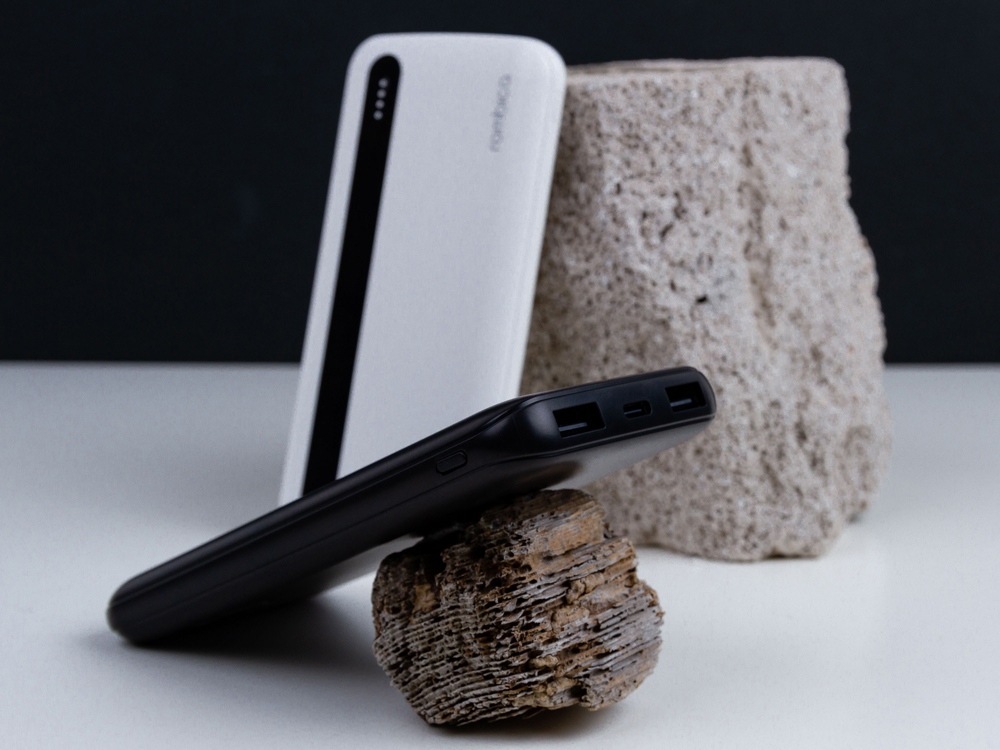 Внешний аккумулятор Rombica NEO PBS100 White-7