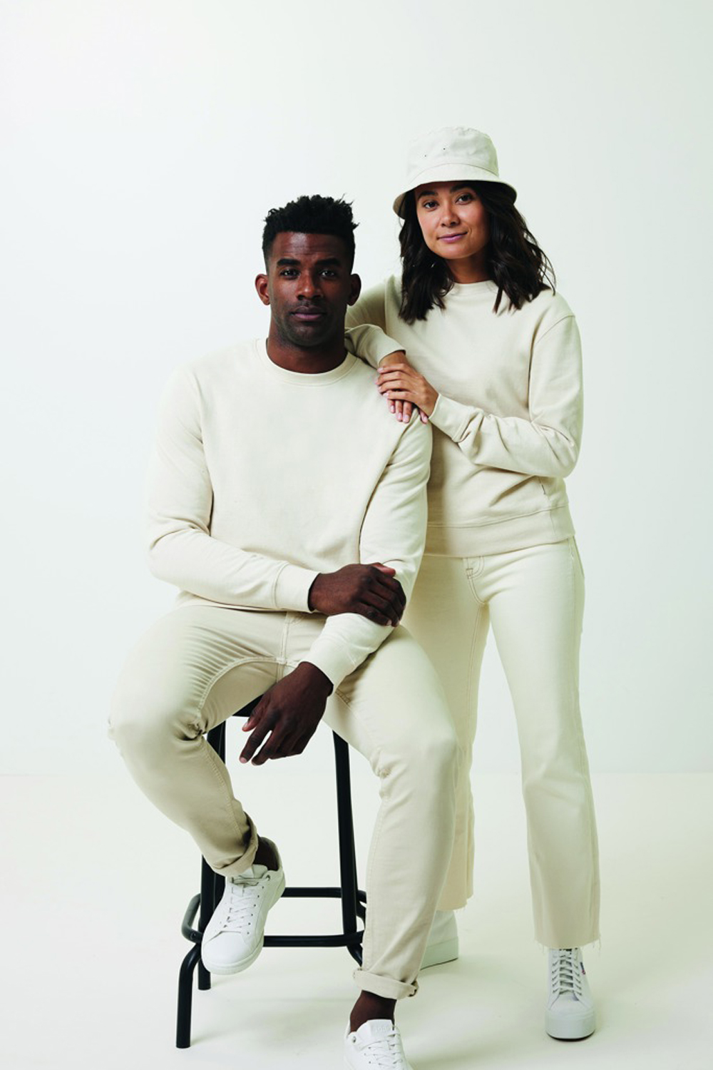 Свитшот Iqoniq Denali из переработанного неокрашенного хлопка, унисекс, 340 г/м²-40