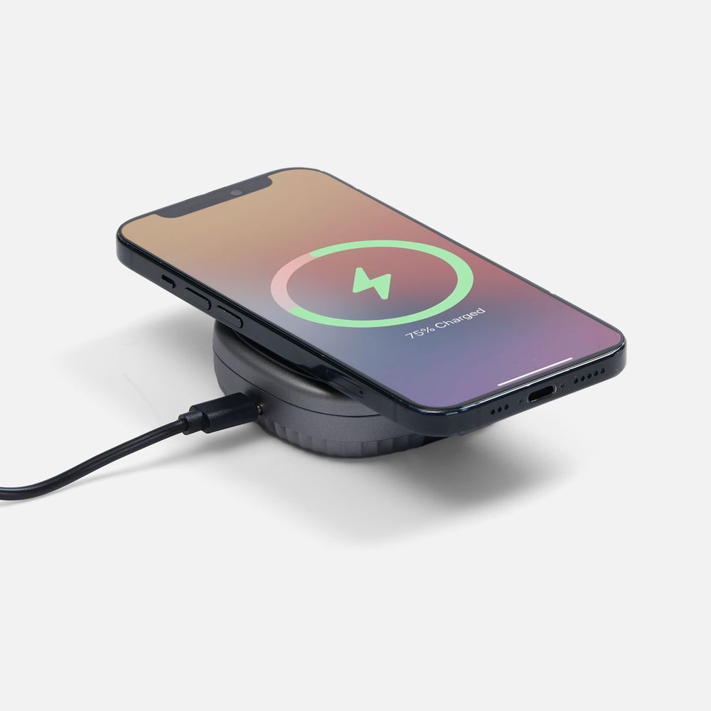 Складная станция беспроводной зарядки flowPad, серая-3