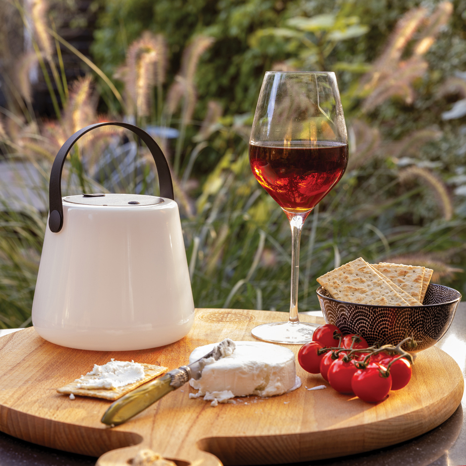 Настольный светильник Solar Glow из переработанного пластика RCS, IPx4-8