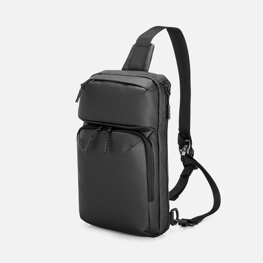 Рюкзак на одно плечо Jekko, черный-1