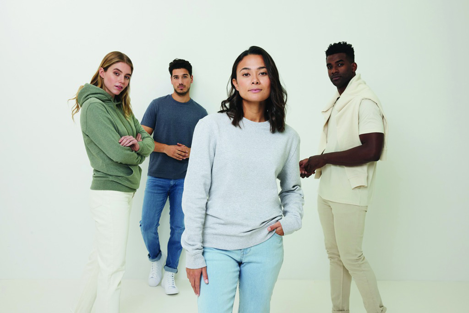 Свитшот Iqoniq Denali из переработанного неокрашенного хлопка, унисекс, 340 г/м²-56