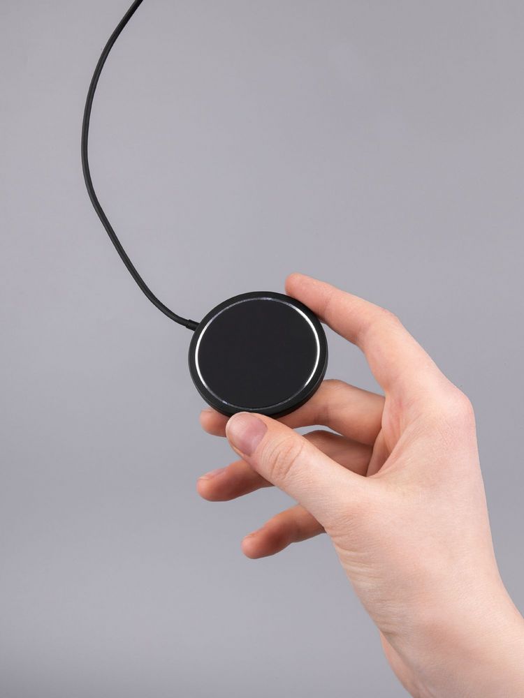 Беспроводное зарядное устройство с магнитами Magmate, черное-3