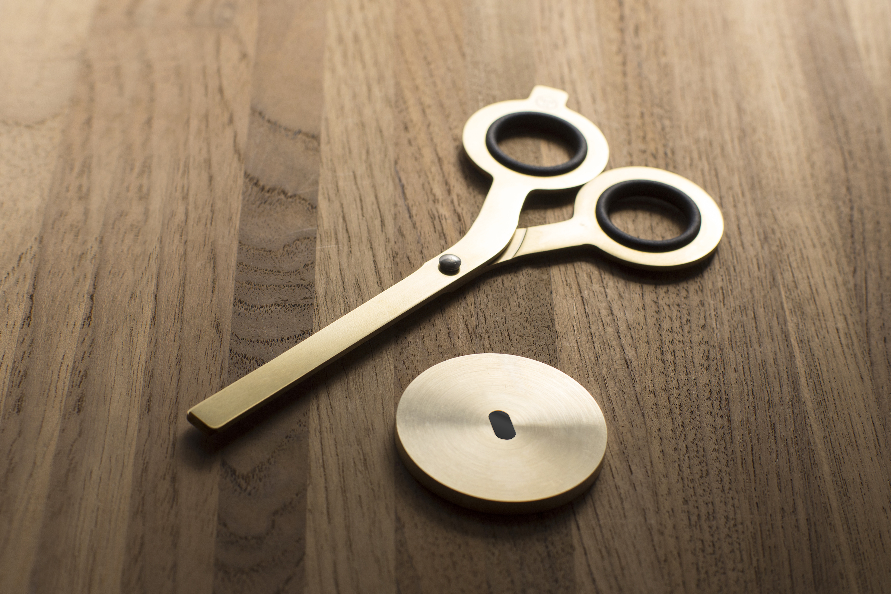 Настольные ножницы на магнитной подставке SCISSORS GOLD золотые-5