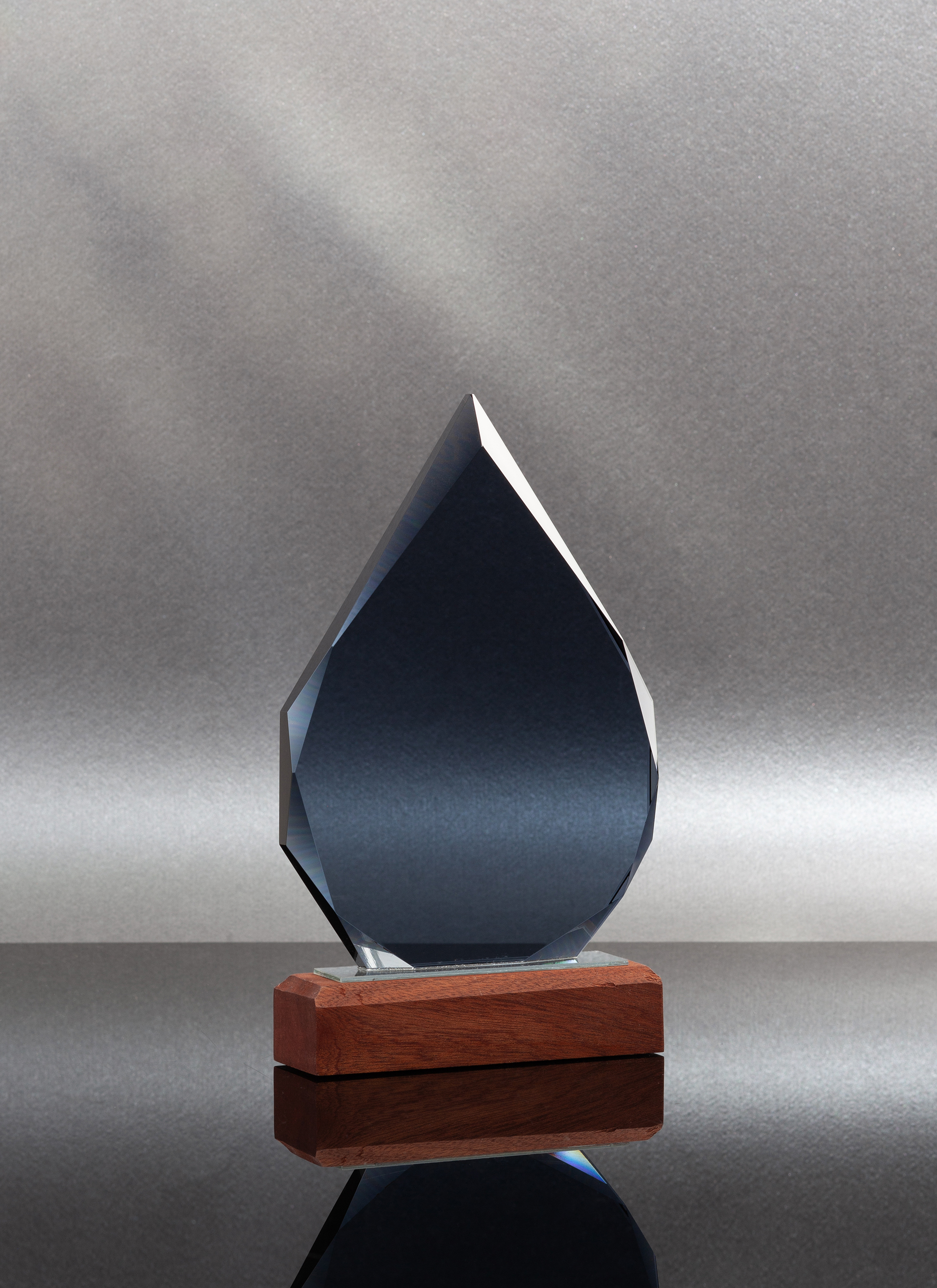 Стела "Капля"-1