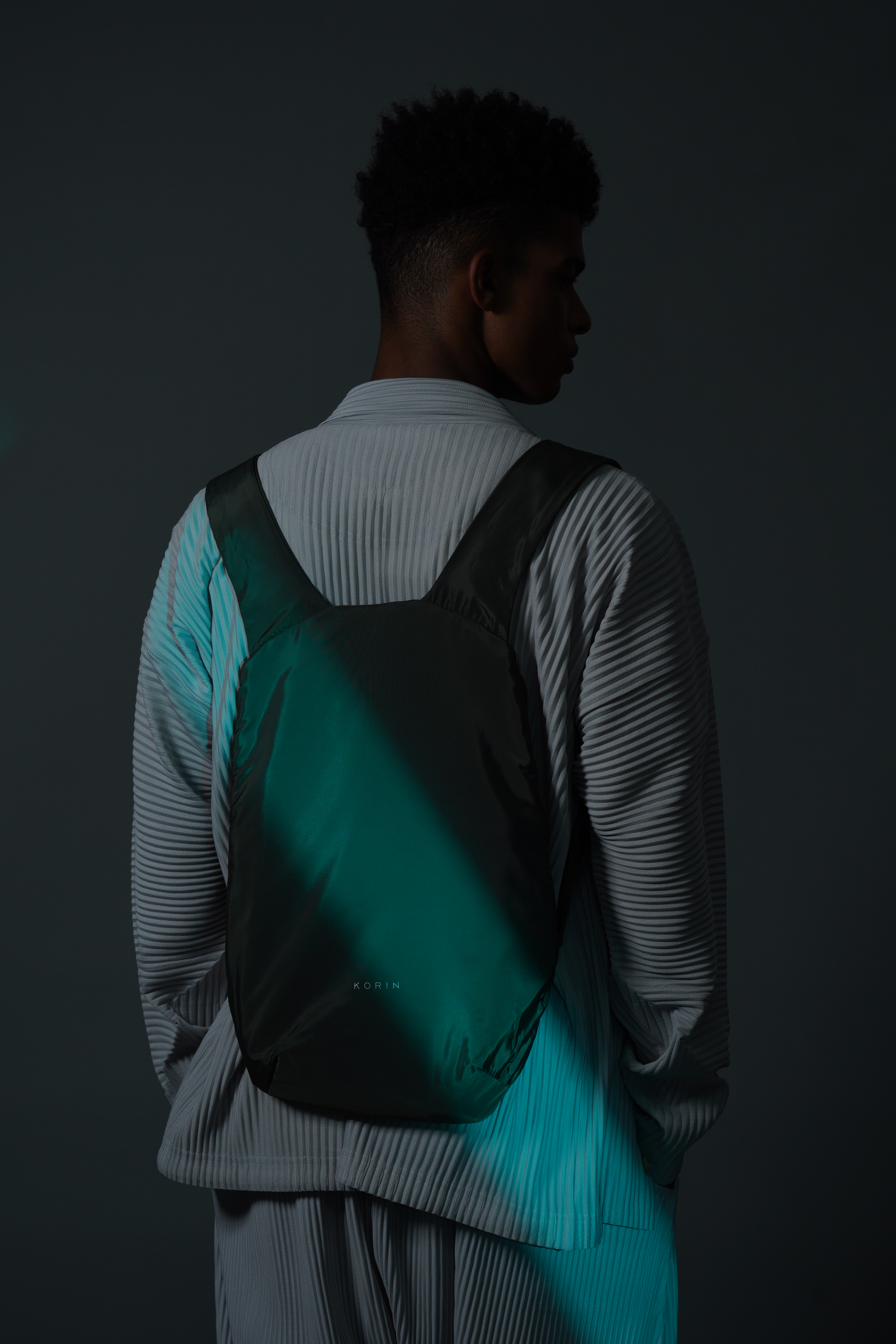 Рюкзак FlexPack Air 46х33х8 см, черный-24