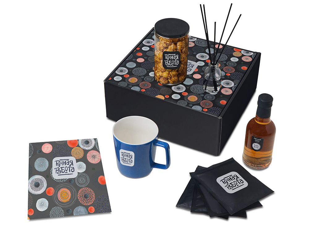 Подарочный набор Re:y. Treat с кружкой, сиропом и попкорном-0