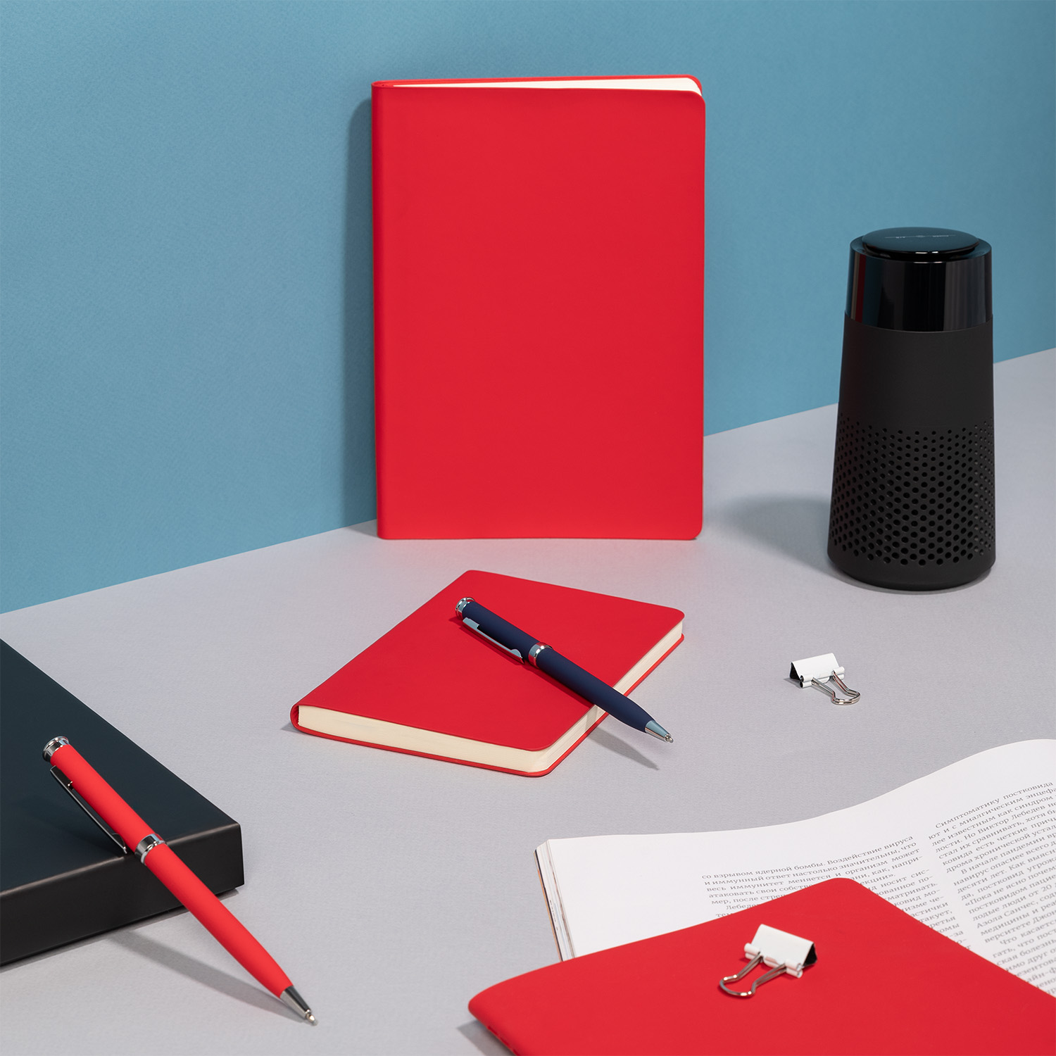 Ежедневник Spark mini A6 недатированный, красный-13