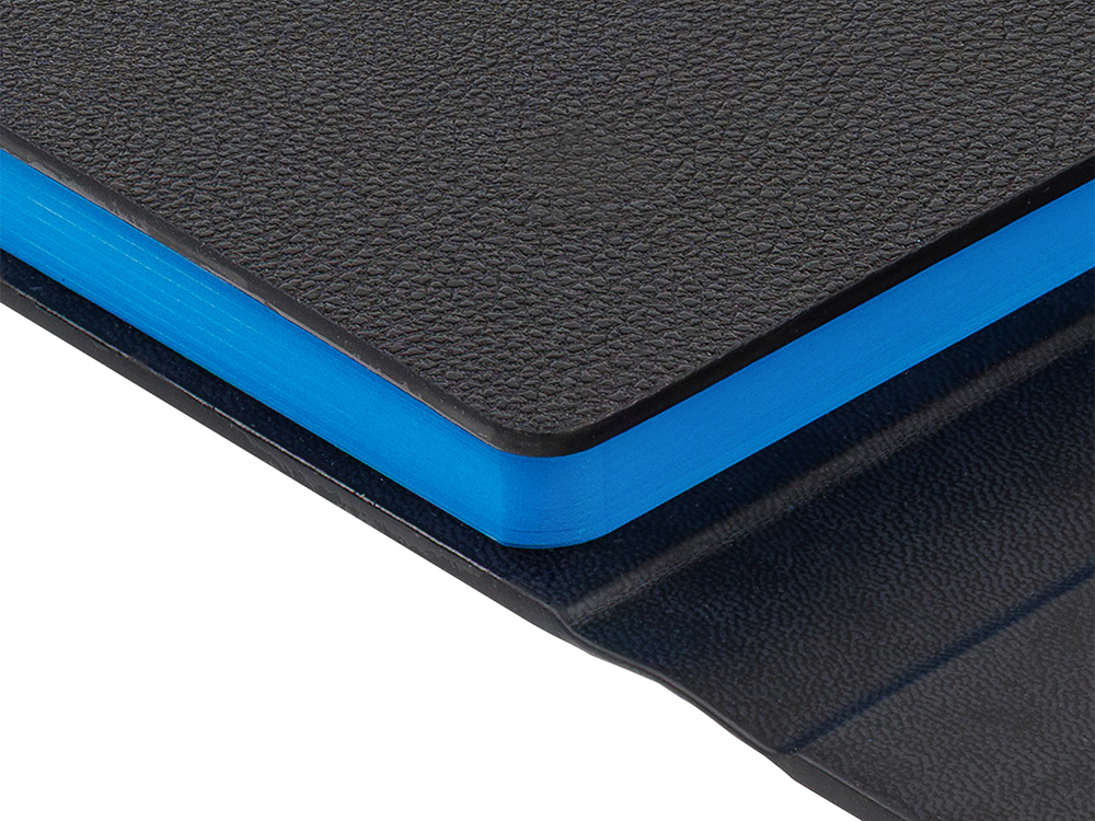 Ежедневник недатированный с магнитным клапаном А5 Venezia, черный-2