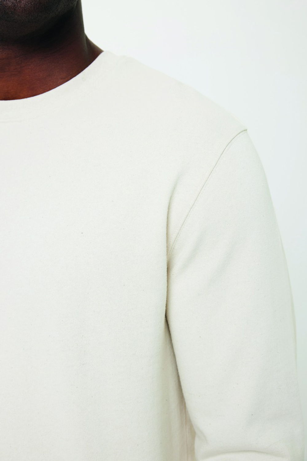 Свитшот Iqoniq Denali из переработанного неокрашенного хлопка, унисекс, 340 г/м²-26