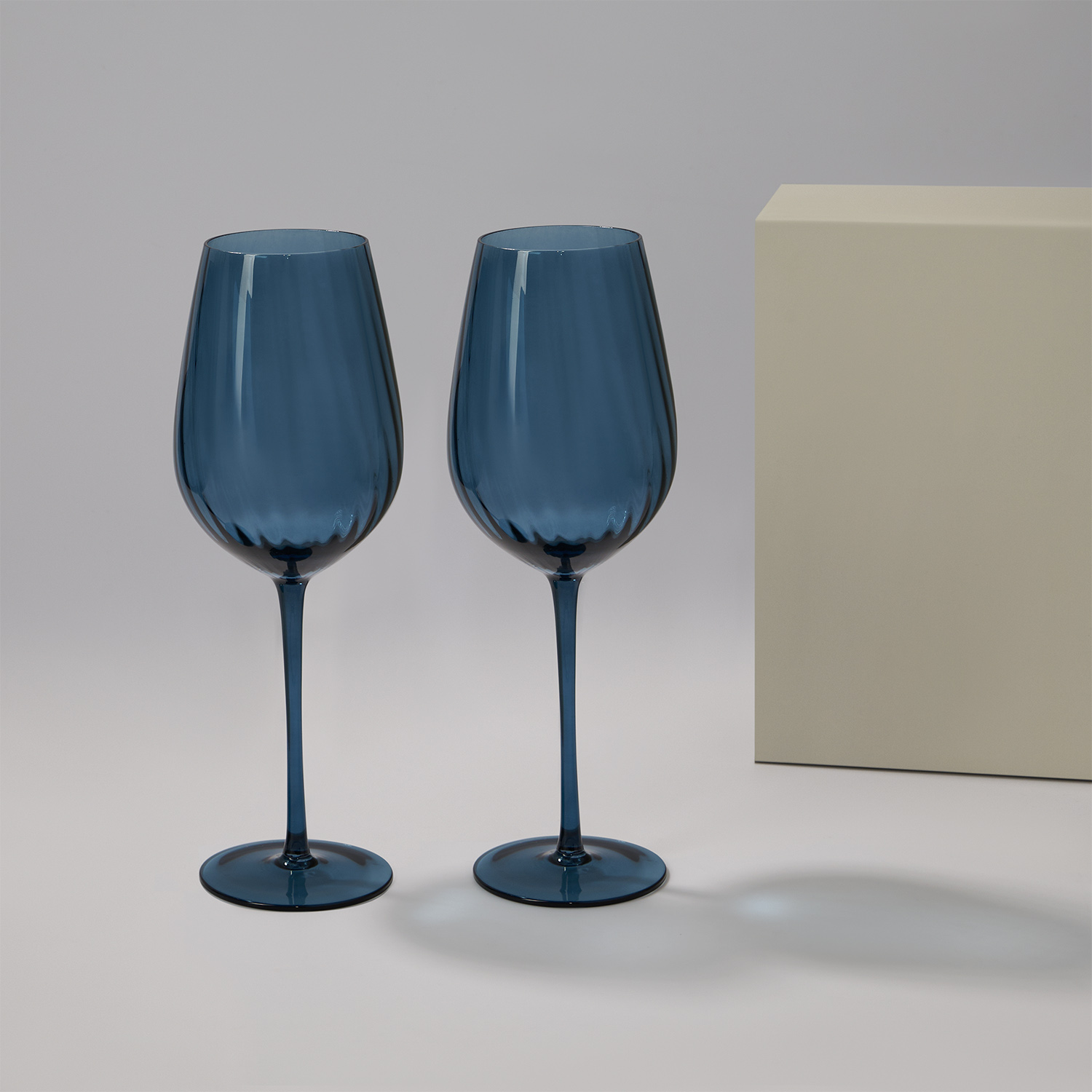 Подарочный набор 2 бокала для вина Тоскана (Toscana) в серой коробке-0