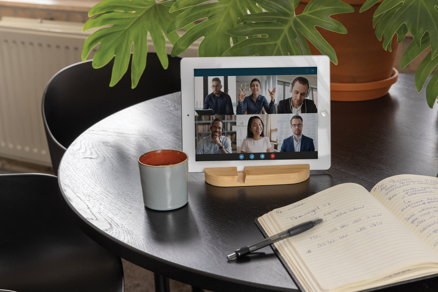 Подставка для планшета и телефона Bamboo-3