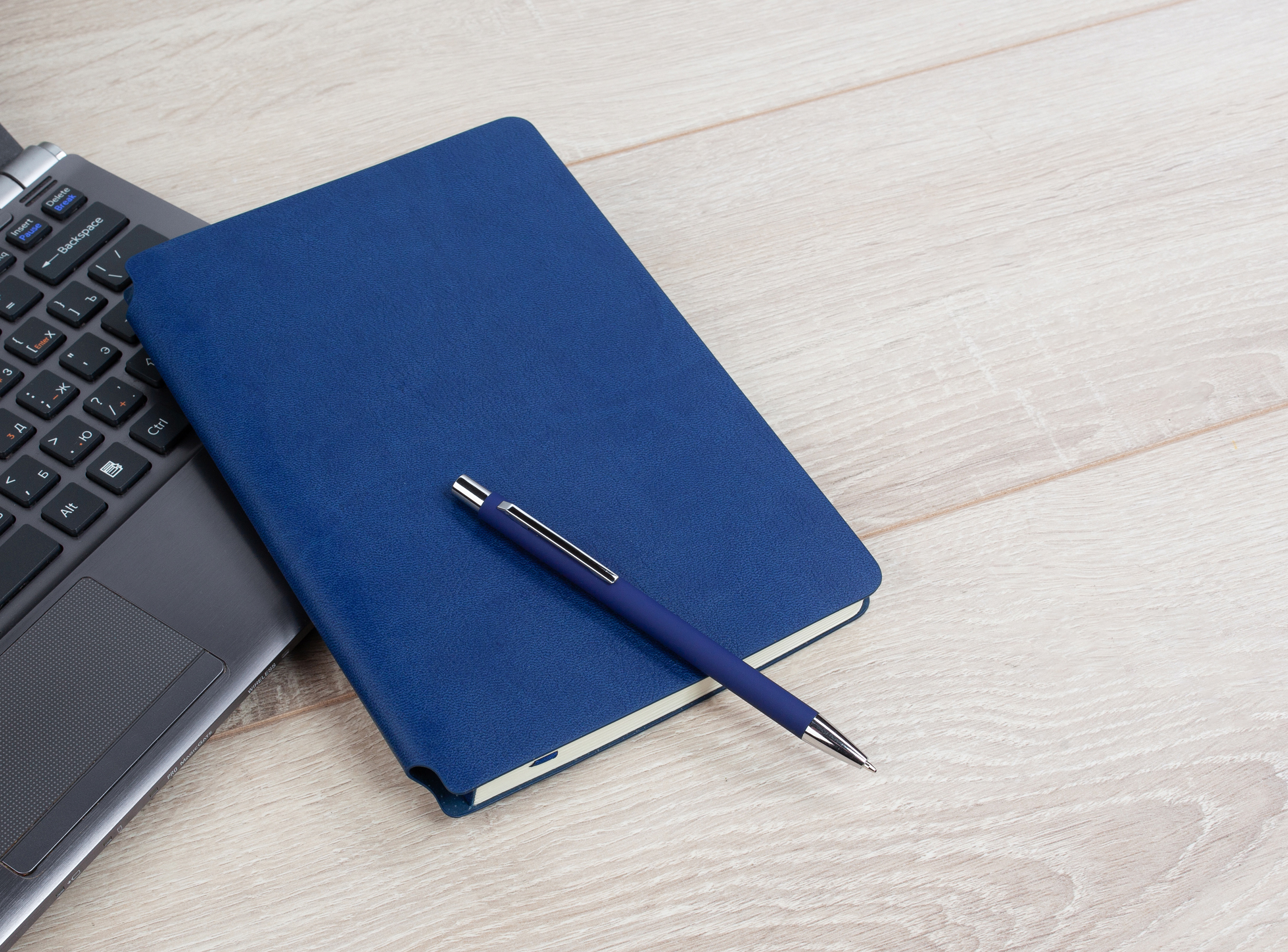 Ручка шариковая "Trade", покрытие soft touch-1