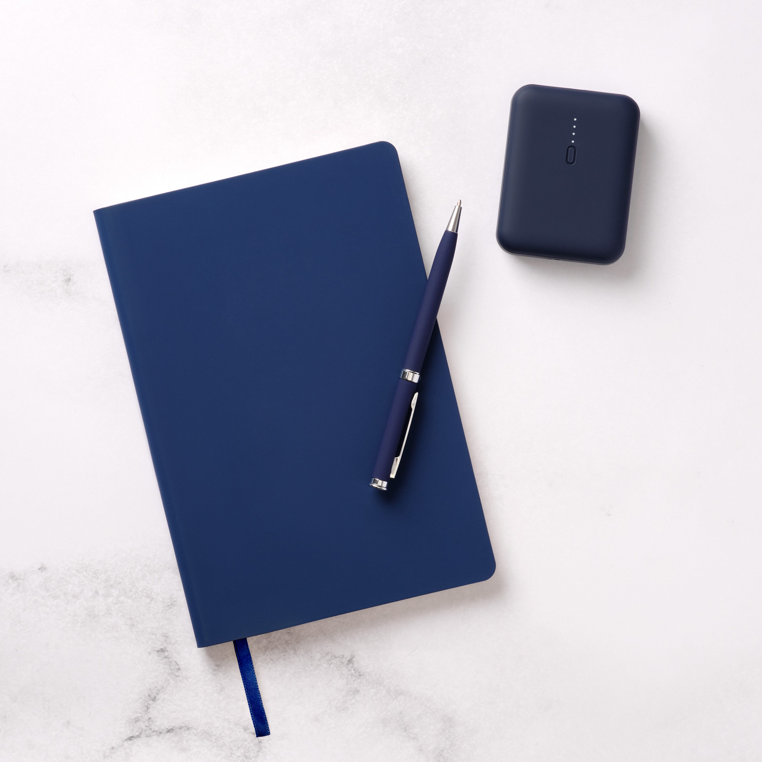 Ежедневник Spark недатированный, синий (с упаковкой, со стикерами)-10