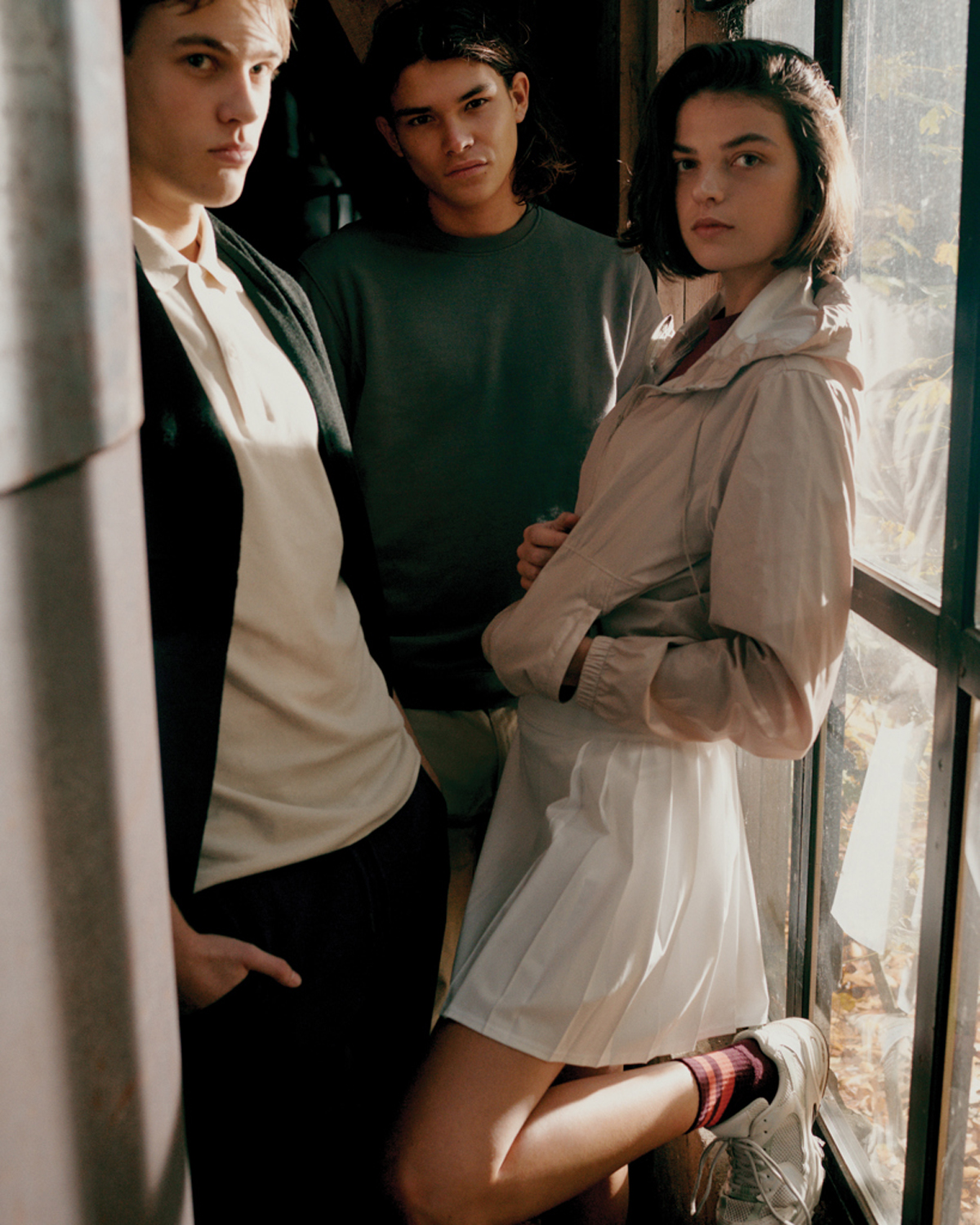 Ветровка Iqoniq Logan из переработанного полиэстера AWARE™, унисекс, 70 г/м²-4