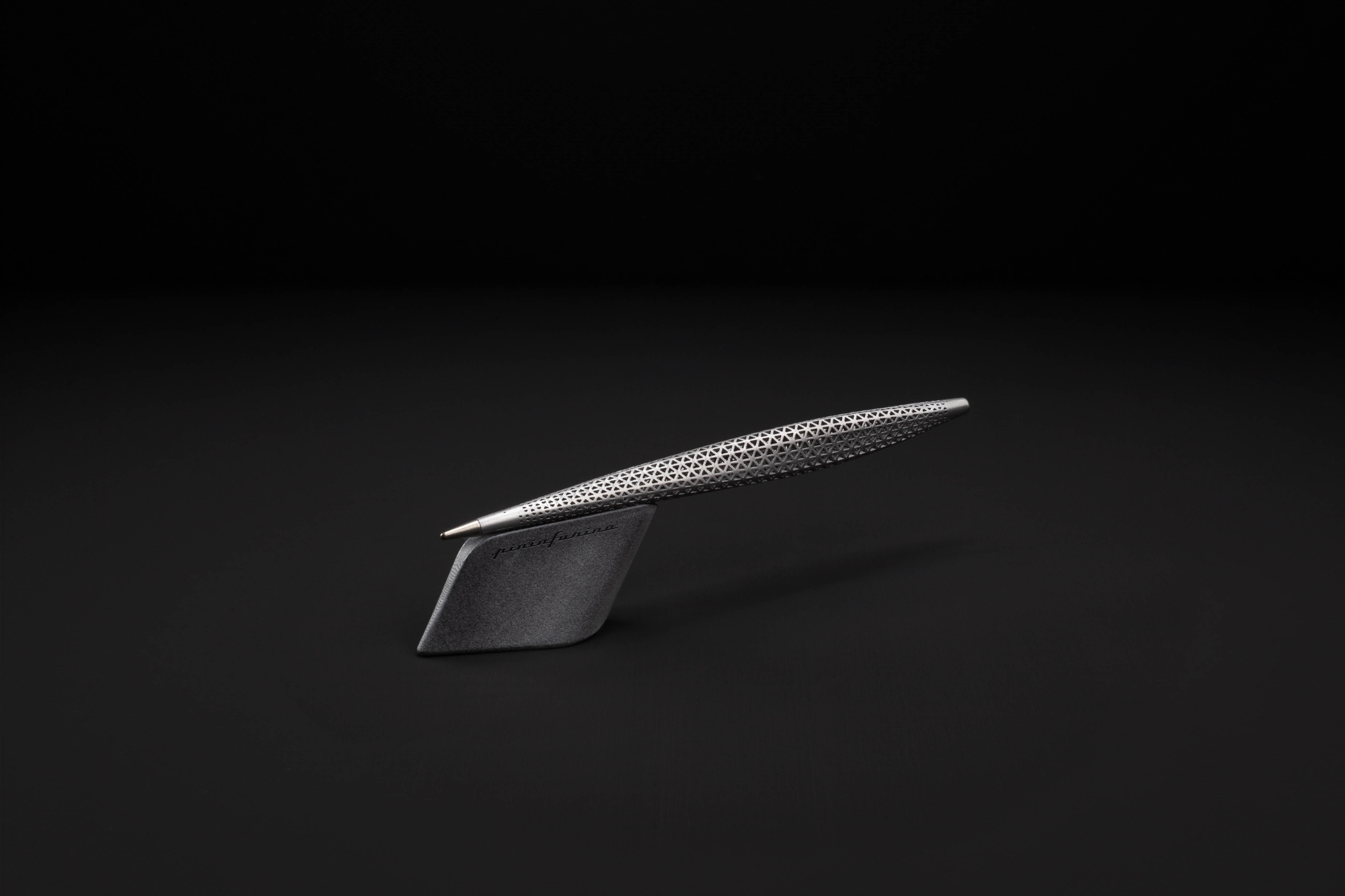 Вечная ручка Pininfarina Speedform SILVER-7