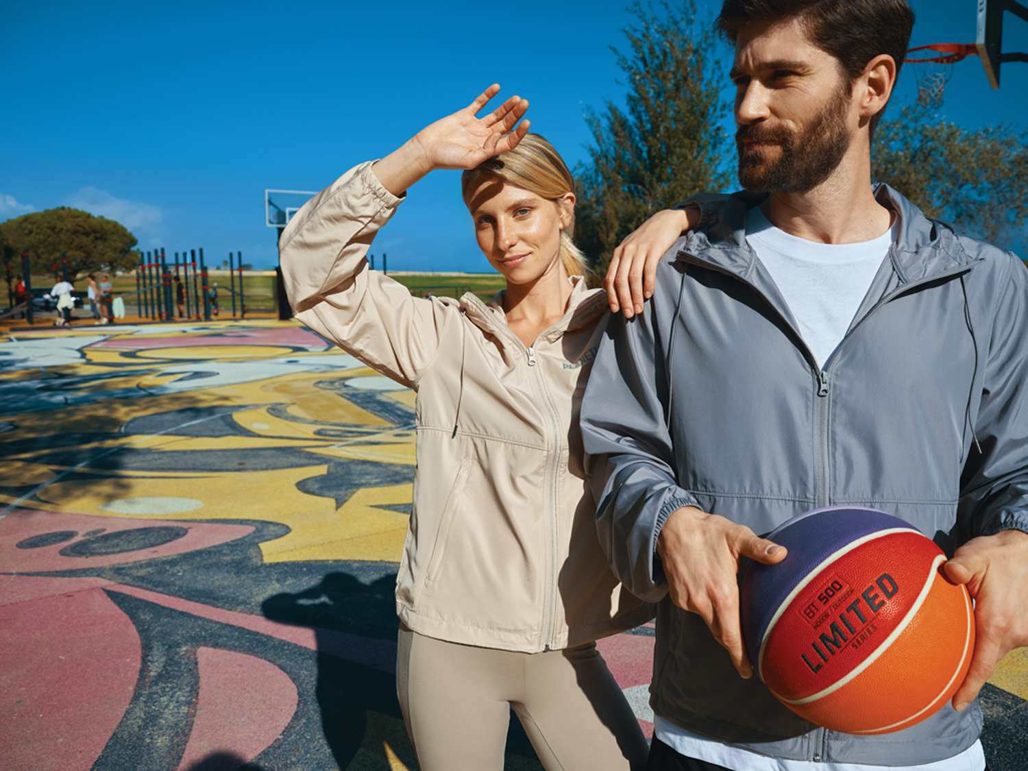 Ветровка Iqoniq Logan из переработанного полиэстера AWARE™, унисекс, 70 г/м²-21