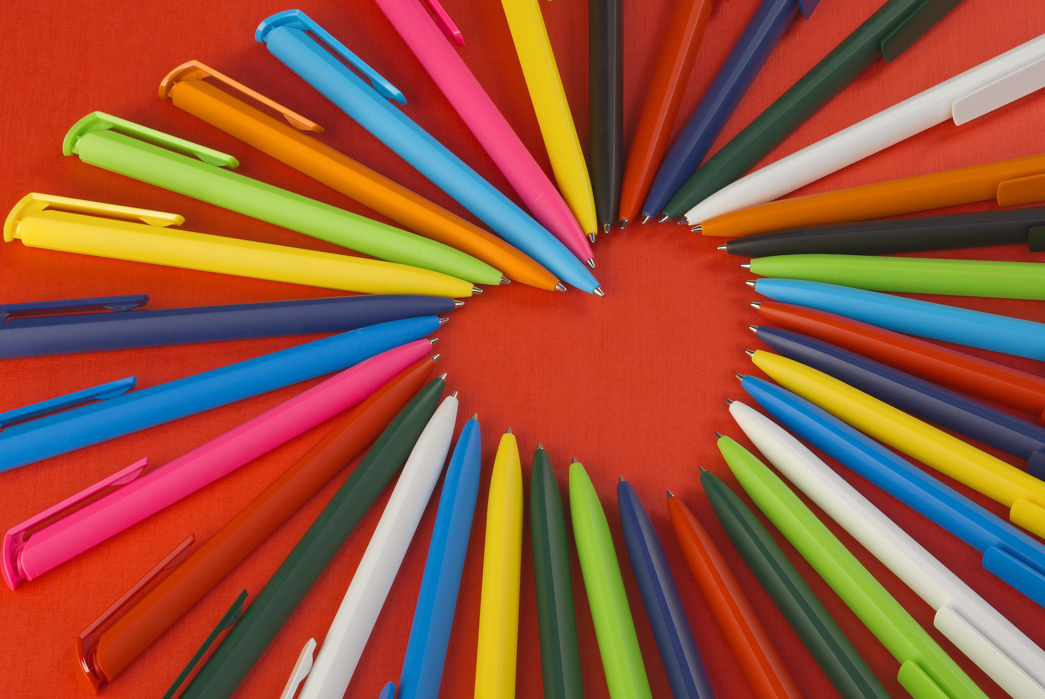 Ручка шариковая TRIAS SOFTTOUCH-1