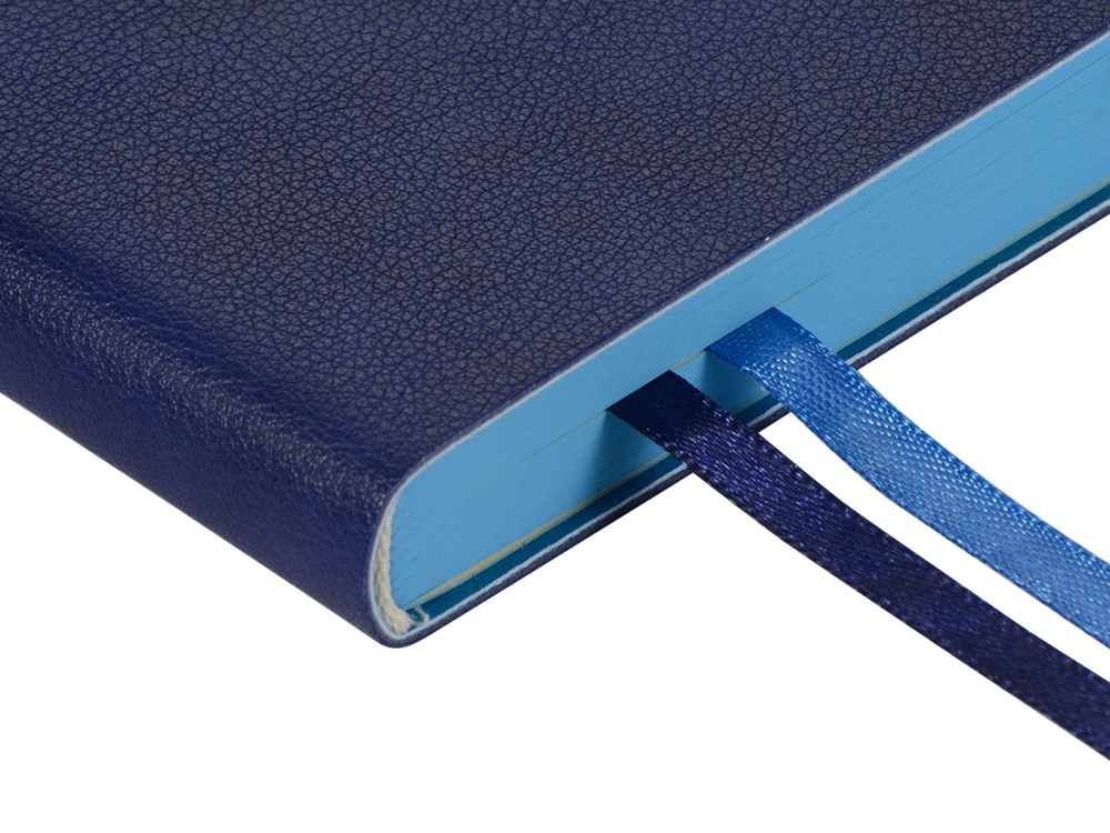 Ежедневник А5 датированный Boston 2026, синий с голубым обрезом-2