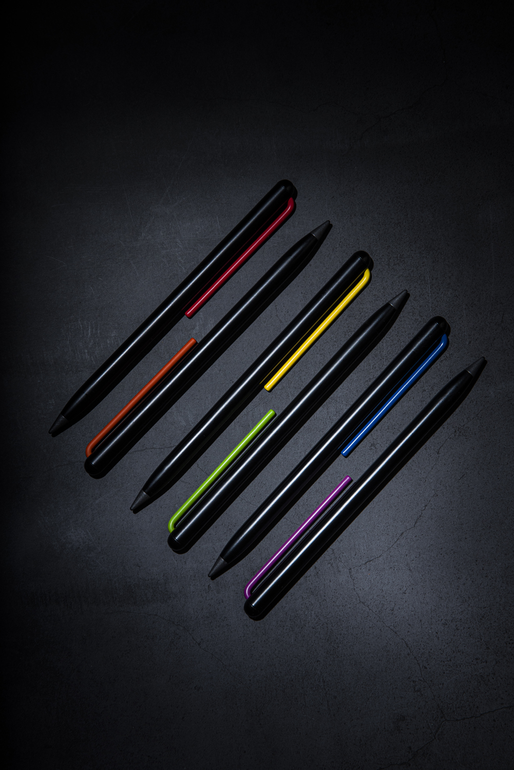 Карандаш GrafeeX с зеленым клипом в чехле-7