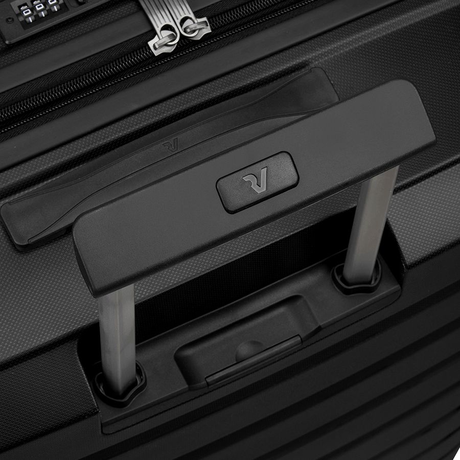Чемодан Butterfly M, черный-6