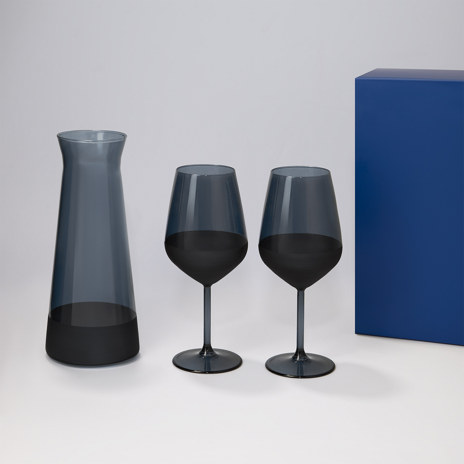 Подарочный набор декантер + 2 бокала для вина Блэк Эдишн (Black Edition) в синей коробке-0